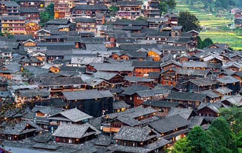 夹江6种常见的外墙仿石漆施工工艺！